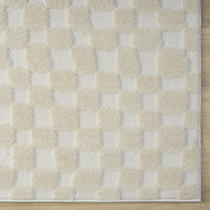 Admire 665 Linen Runner