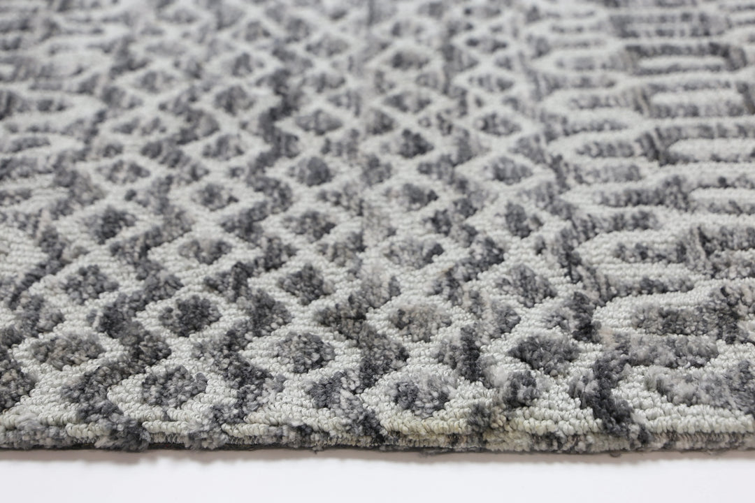 Amritsar Camphils Grey Tribal Rug - DLB Furniture
