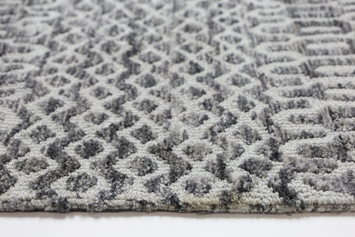 Amritsar Camphils Grey Tribal Rug - DLB Furniture