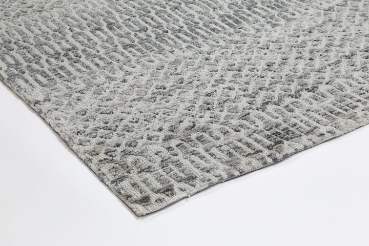 Amritsar Camphils Grey Tribal Rug - DLB Furniture