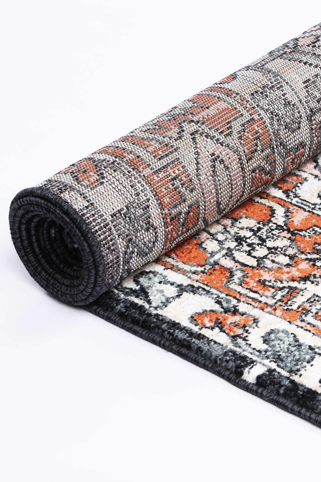Estate Leoplda Traditional Black Rug - DLB Furniture