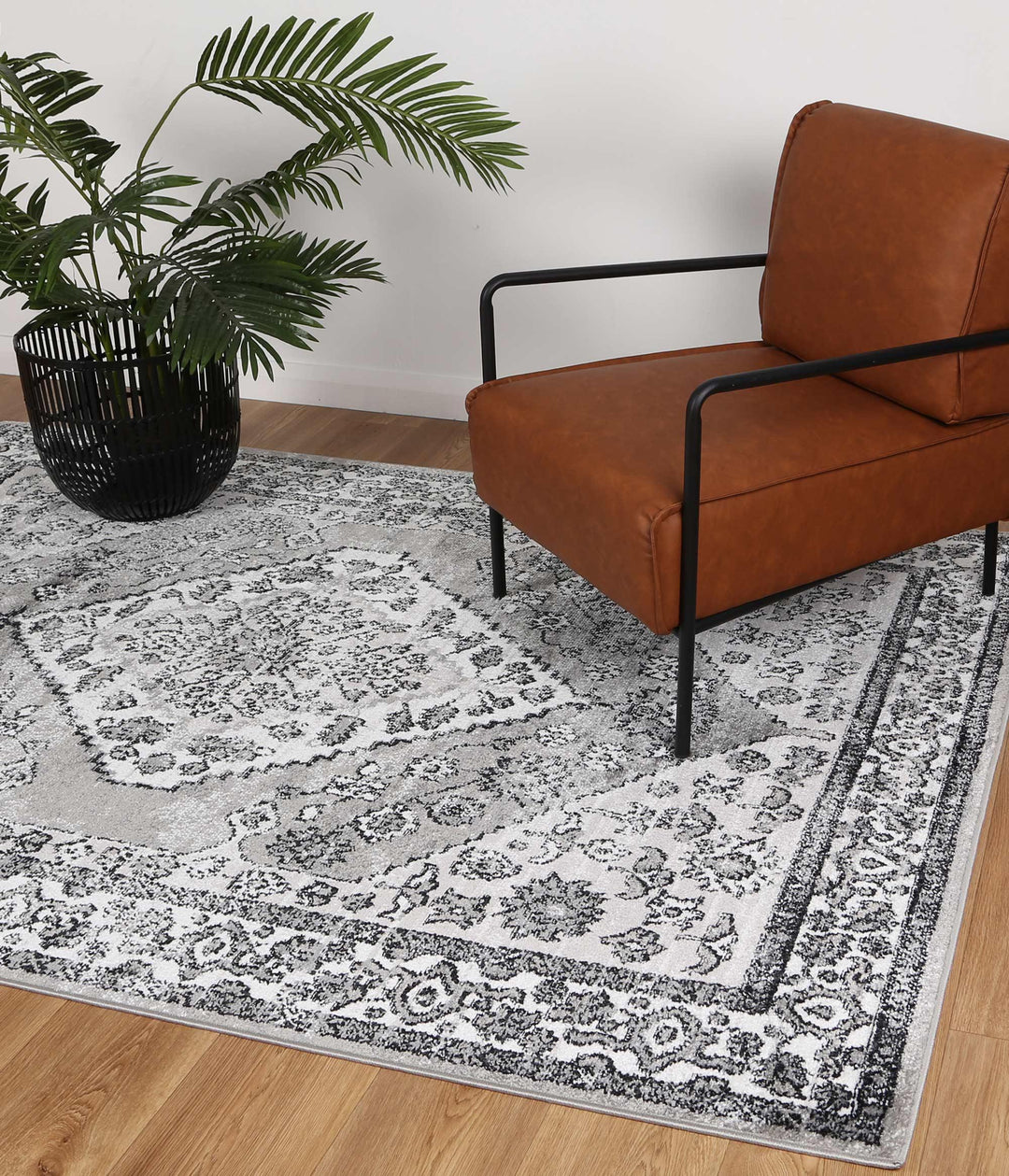 Estate Safra Traditional Grey Rug - DLB Furniture