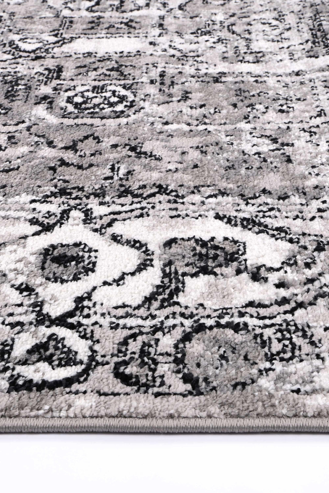 Estate Vatuvara Traditional Grey Rug - DLB Furniture