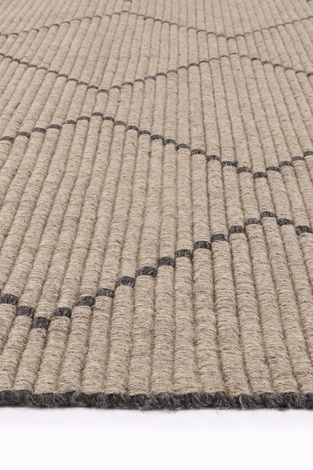 Goa Zig-Zag Wool Blend Ash Rug - DLB Furniture