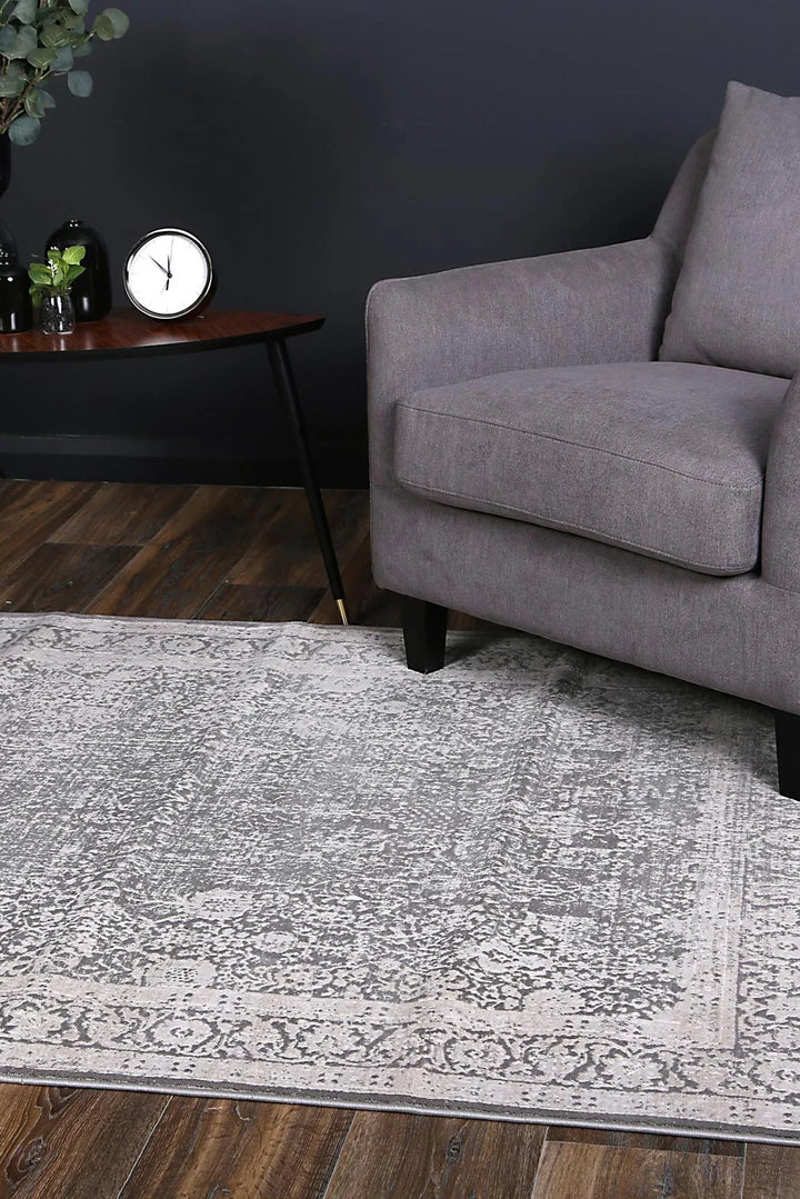 Rapsody Liszt Grey Transitional Rug - DLB Furniture